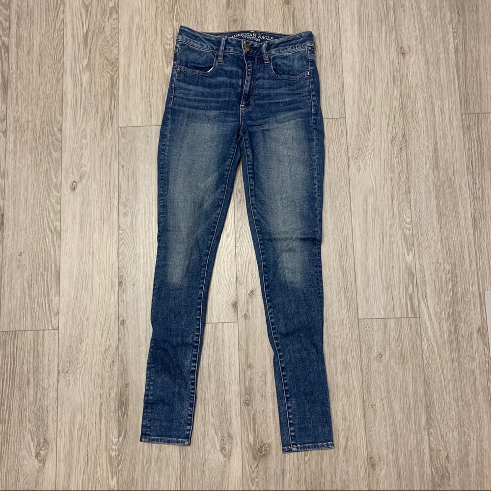 High waisted American eagle jeans
